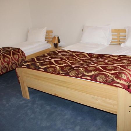 B&B Berr SJJ Rum bild