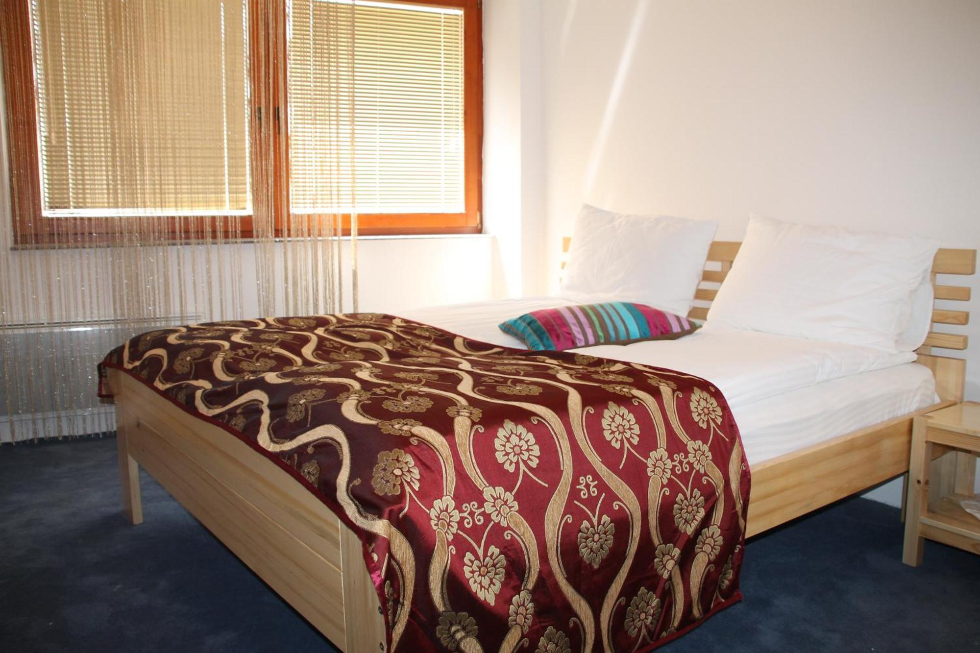 B&B Berr SJJ Rum bild