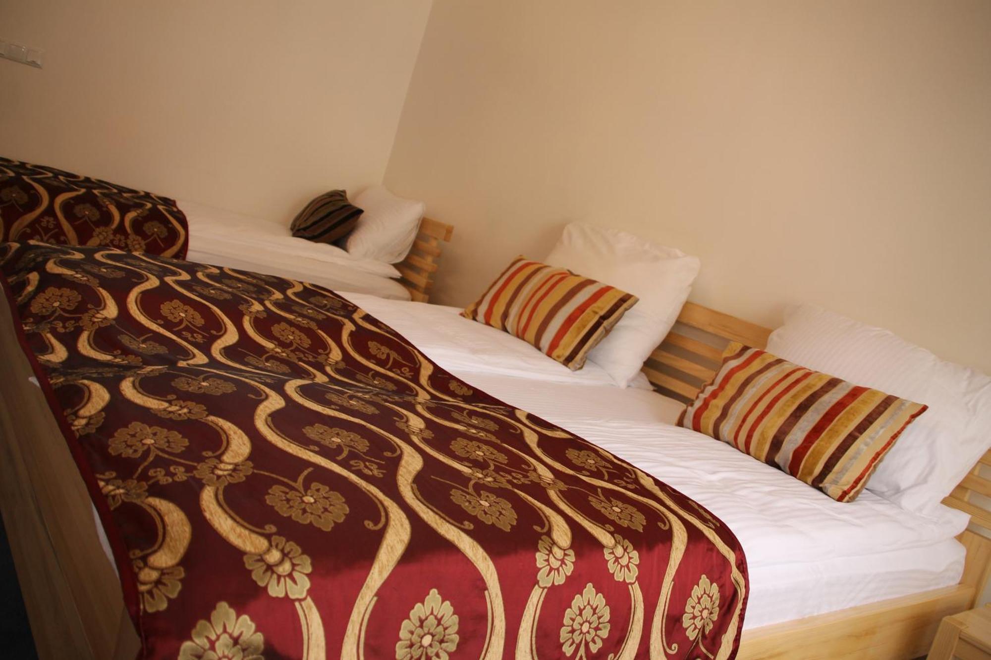 B&B Berr SJJ Rum bild